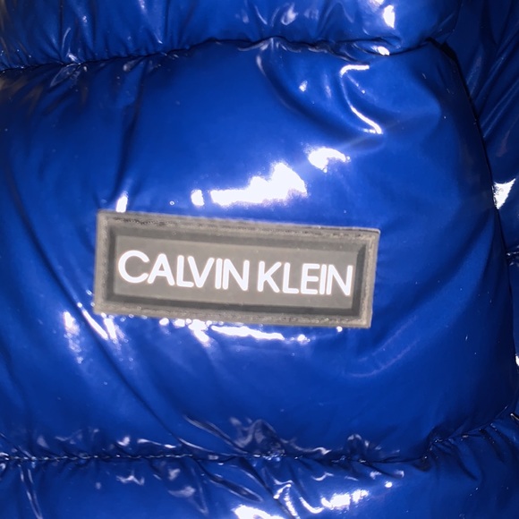 Calvin Klein puffer jacket - Picture 5 of 5